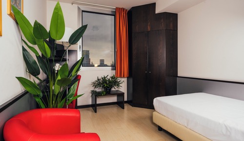 Single Room