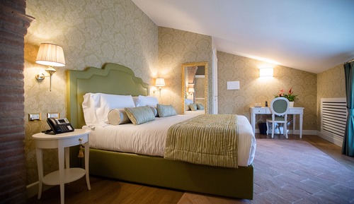Superior Triple Room, 1 King Bed with Sofa bed, Valley View