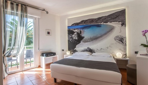 Double Room, Balcony