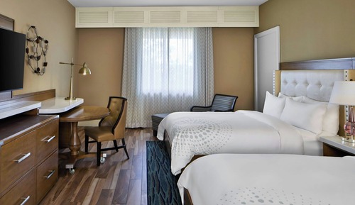 Room, 2 Queen Beds (Hearing Accessible)