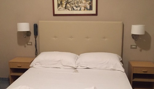 Triple Room, Partial Sea View
