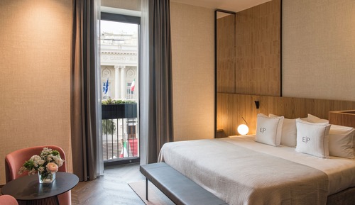 Classic Double Room, City View