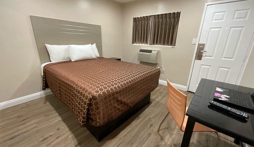 Basic Single Room