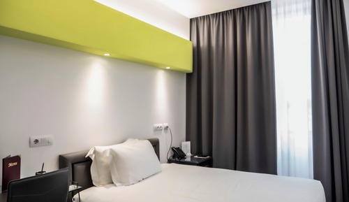 Standard Single Room