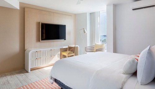 Suite, 1 King Bed with Sofa bed, Oceanfront