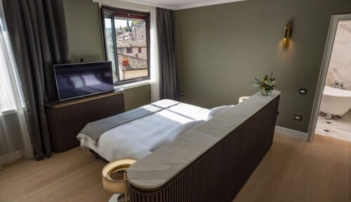 Suite, 1 Bedroom, Terrace (Thermal Pool Access)