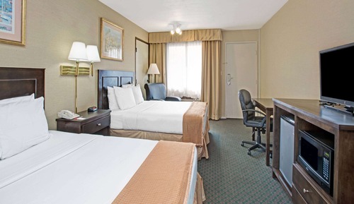 Standard Room, 2 Queen Beds