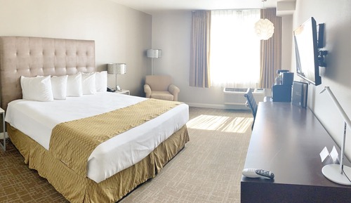 Standard Room, 1 King Bed