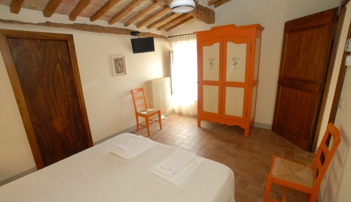 Double Room, 1 Queen Bed