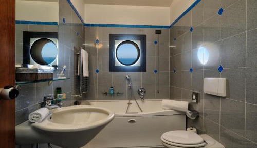 Comfort Single Room with Sea View