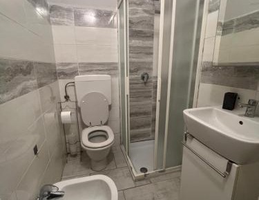 Double or Twin Room with Private Bathroom