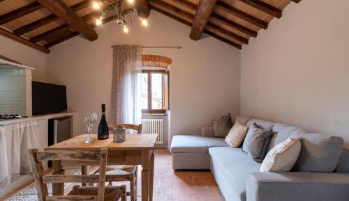 One-Bedroom Apartment with Garden View