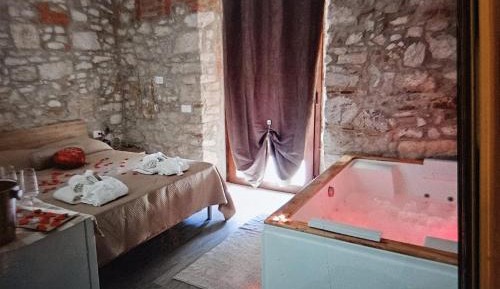 Double Room with Spa Bath