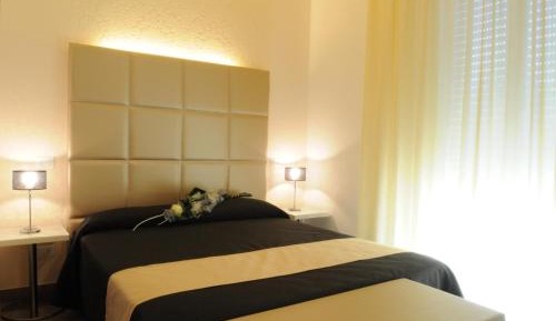 Deluxe Junior Double Room