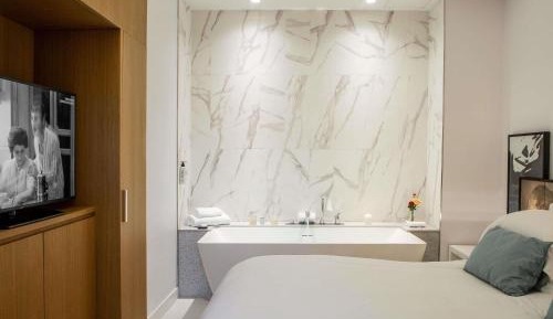 Junior Suite Room