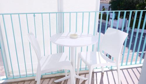 Studio with Balcony