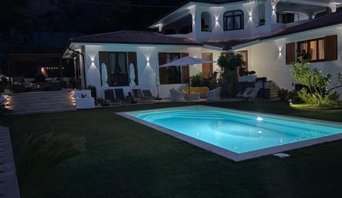 Two-Bedroom Apartment with Private Pool
