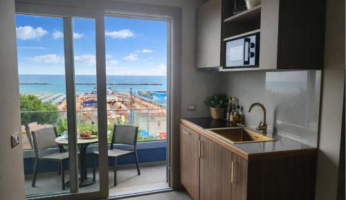 Studio with Sea View