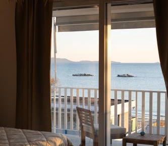 Family Room with Sea View
