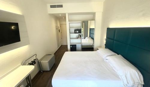 Classic King Room