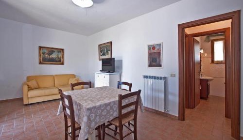 One-Bedroom Apartment with Patio