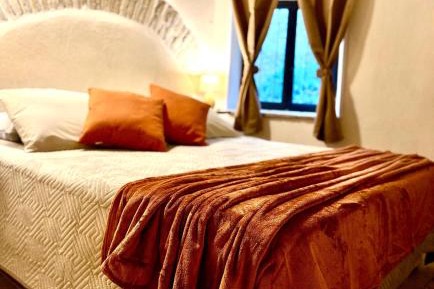Double or Twin Room with Private Bathroom