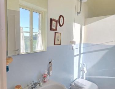 Triple Room with Private External Bathroom