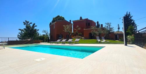 Villa with Sea View