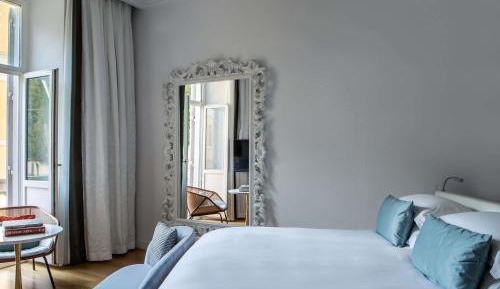 Premium Luxury Room with Juliet Balcony