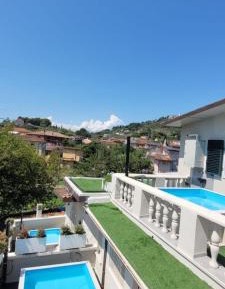 Two-Bedroom Apartment with Balcony and Sea View