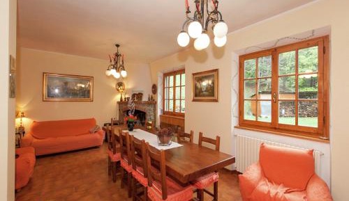 Three-Bedroom Vacation Home 