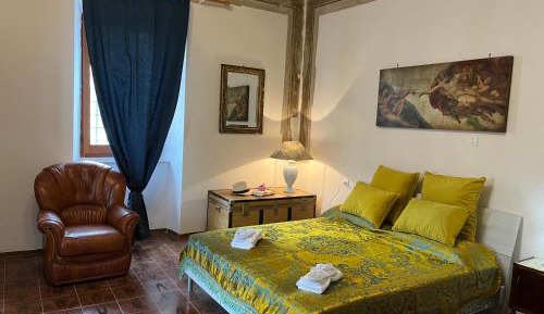 Large Double Room