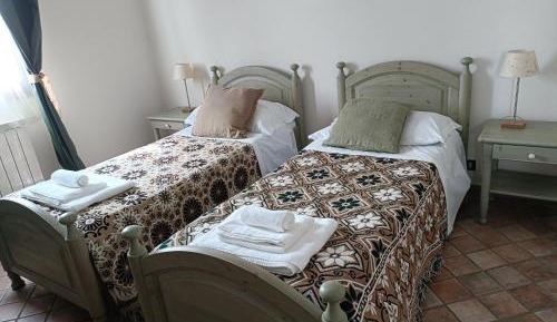 Twin Room with Private Bathroom