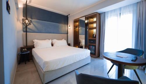 Superior Queen Room