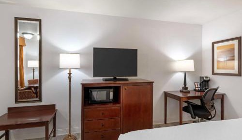 King Room - Exterior Room/Non-Smoking