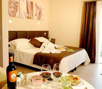 Junior Suite (2 Adults)