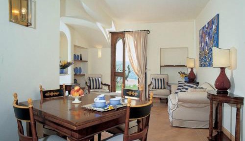 Junior Suite with Kitchenette (3 Adults)