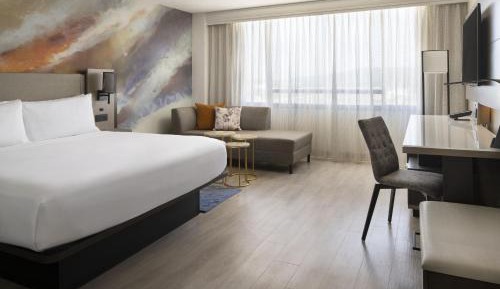 Superior King Room