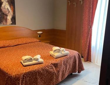 One-Bedroom Apartment (3 Adults)