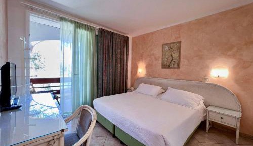 Double or Twin Room with Balcony