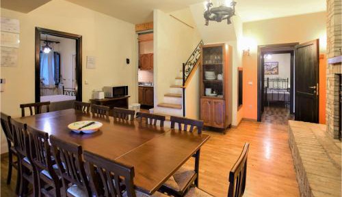 Six-Bedroom Holiday Home