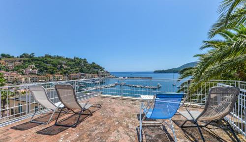 Villa with Sea View