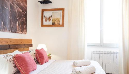 Quadruple Room with Private Bathroom