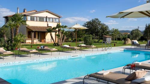 Seven-Bedroom Villa
