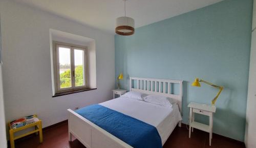One-Bedroom Apartment with Sea View