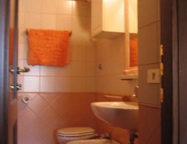 Double or Twin Room with Private Bathroom