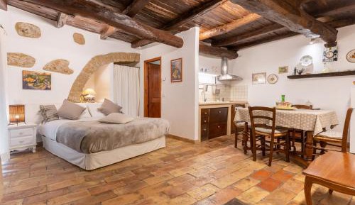 One-Bedroom Apartment (2 Adults) - Separate Building