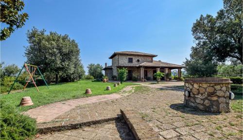 Three-Bedroom Vacation Home 