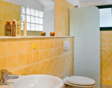 Deluxe Chalet (4 Adults)