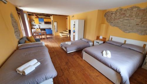 Deluxe Quadruple Room